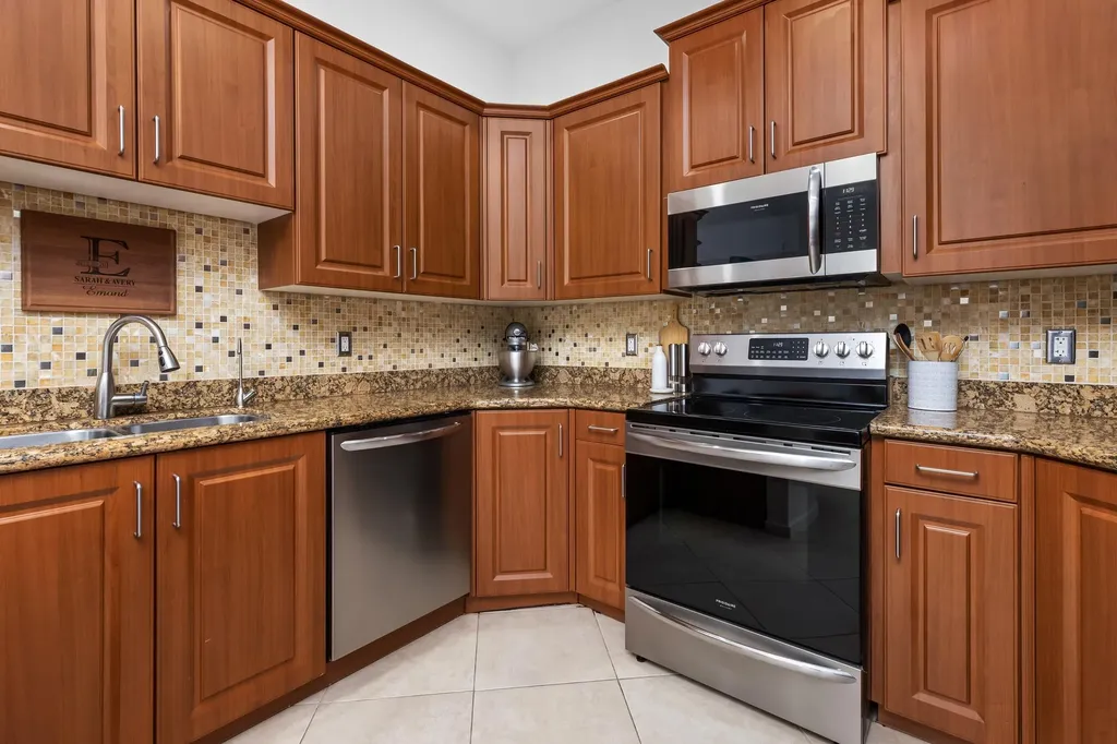 1222 NE 18th Avenue Fort Lauderdale FL 33304
