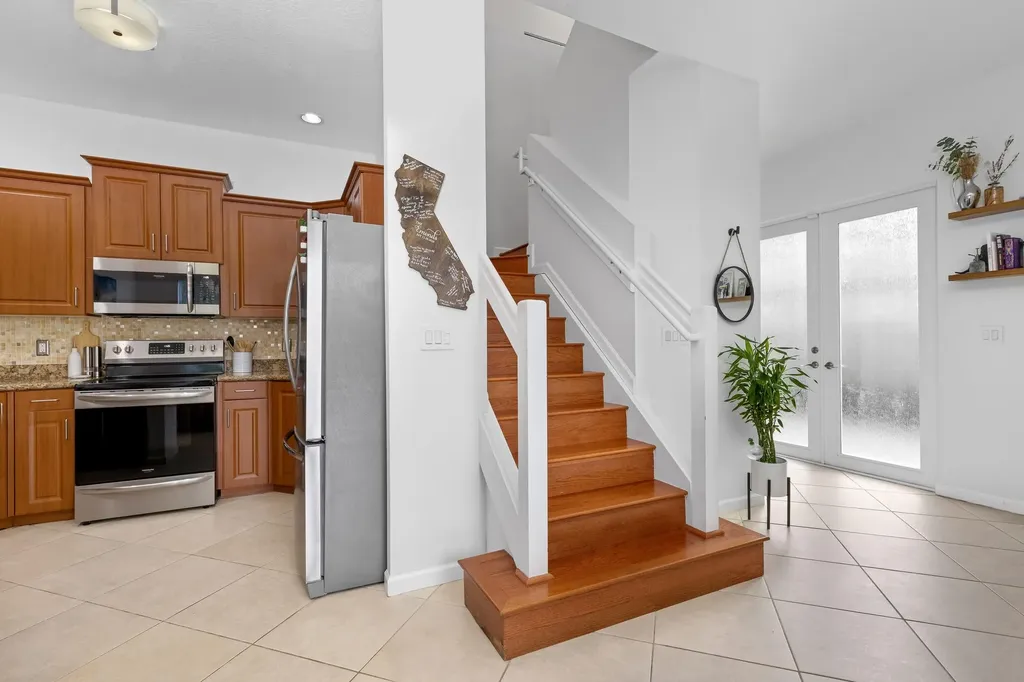 1222 NE 18th Avenue Fort Lauderdale FL 33304