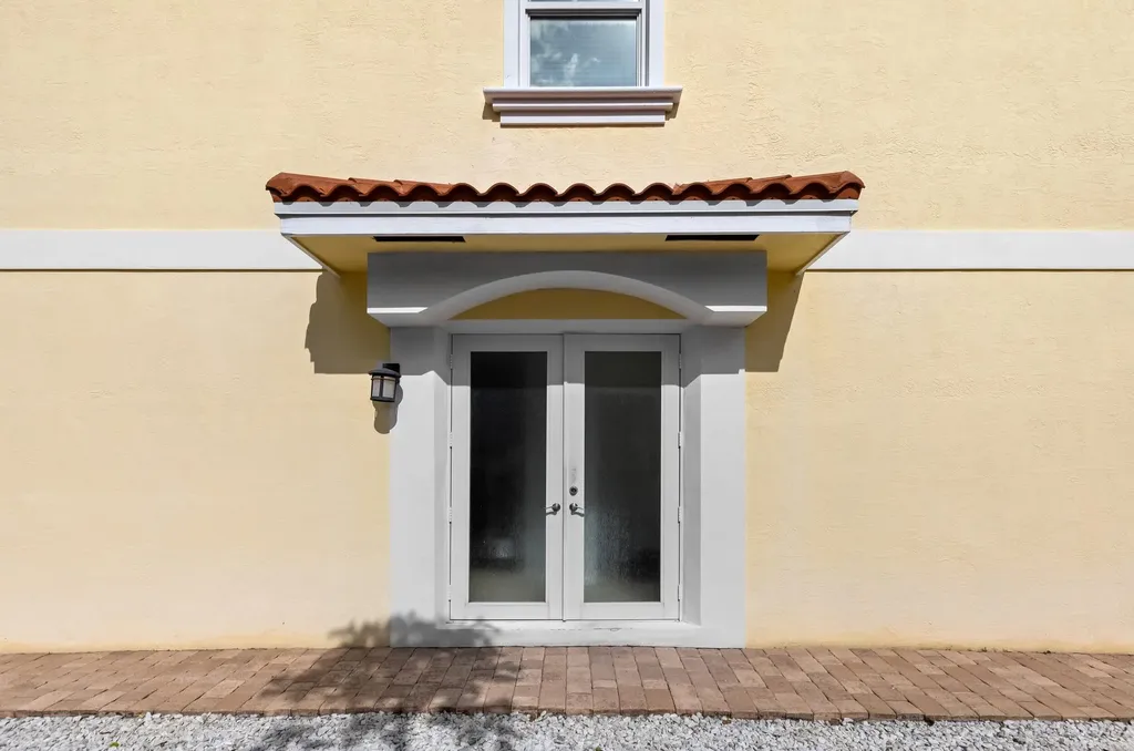 1222 NE 18th Avenue Fort Lauderdale FL 33304
