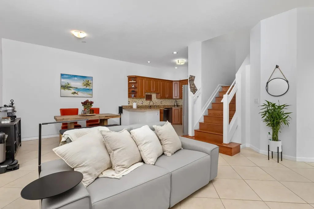 1222 NE 18th Avenue Fort Lauderdale FL 33304
