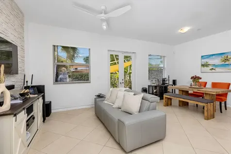 1222 NE 18th Avenue Fort Lauderdale FL 33304