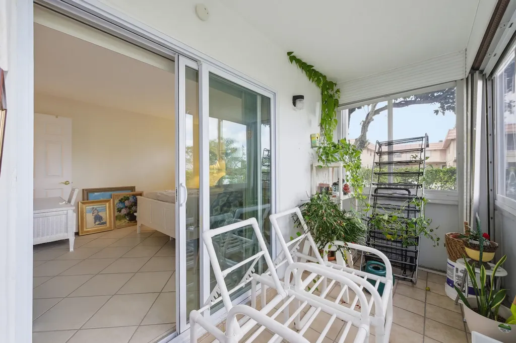 406 Saxony I Delray Beach FL 33446