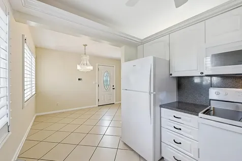 406 Saxony I Delray Beach FL 33446