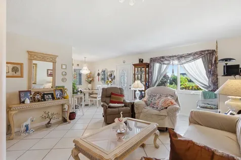 406 Saxony I Delray Beach FL 33446