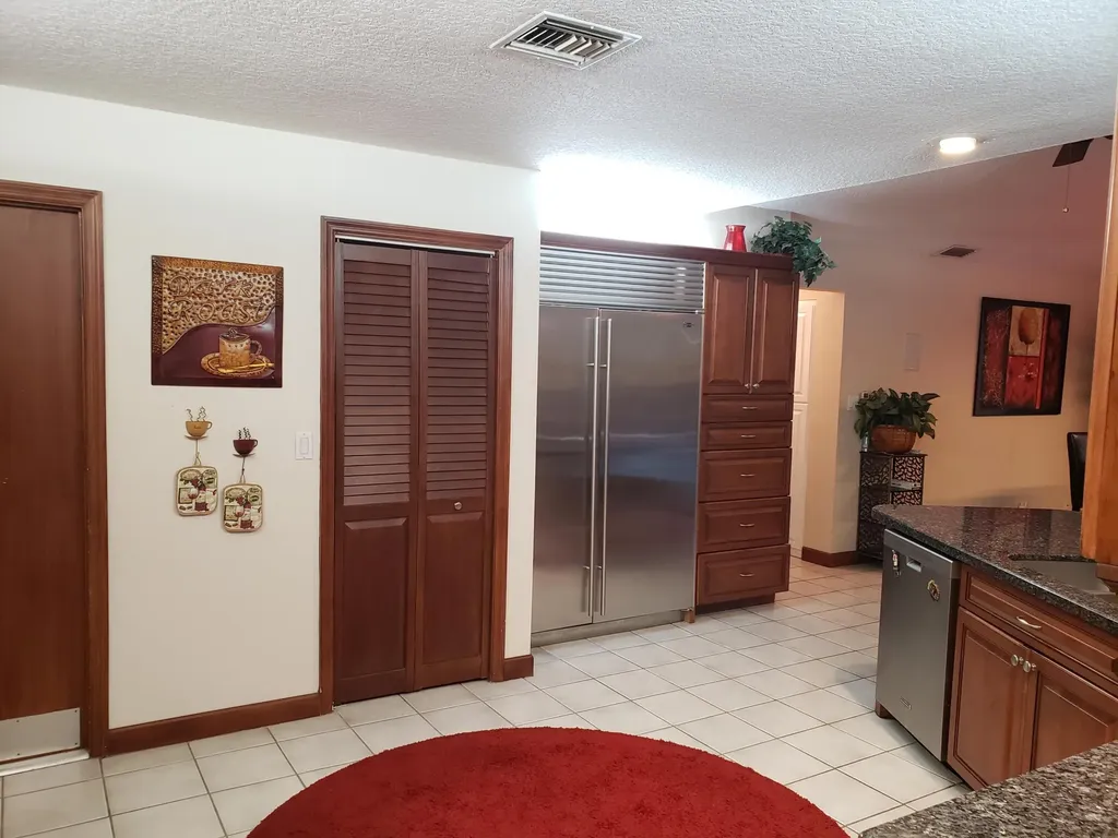 1402 SW 25th Avenue Deerfield Beach FL 33442