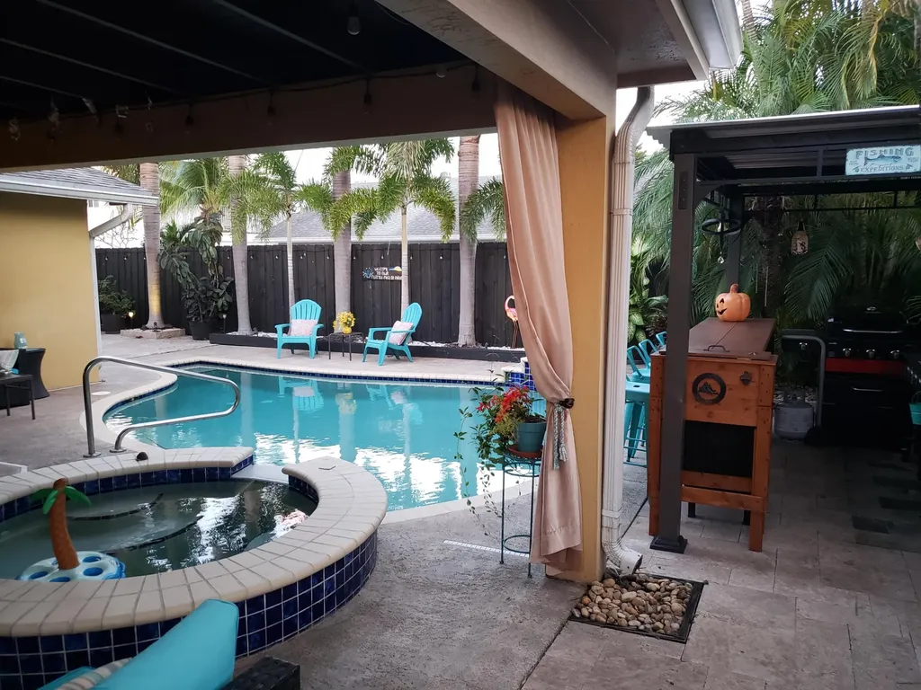 1402 SW 25th Avenue Deerfield Beach FL 33442