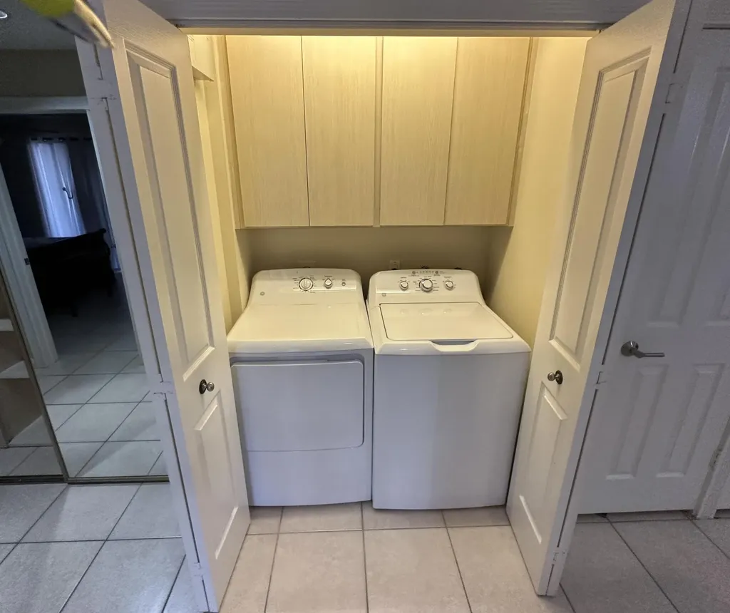 1702 Silverleaf Oak Court Palm Beach Gardens FL 33410