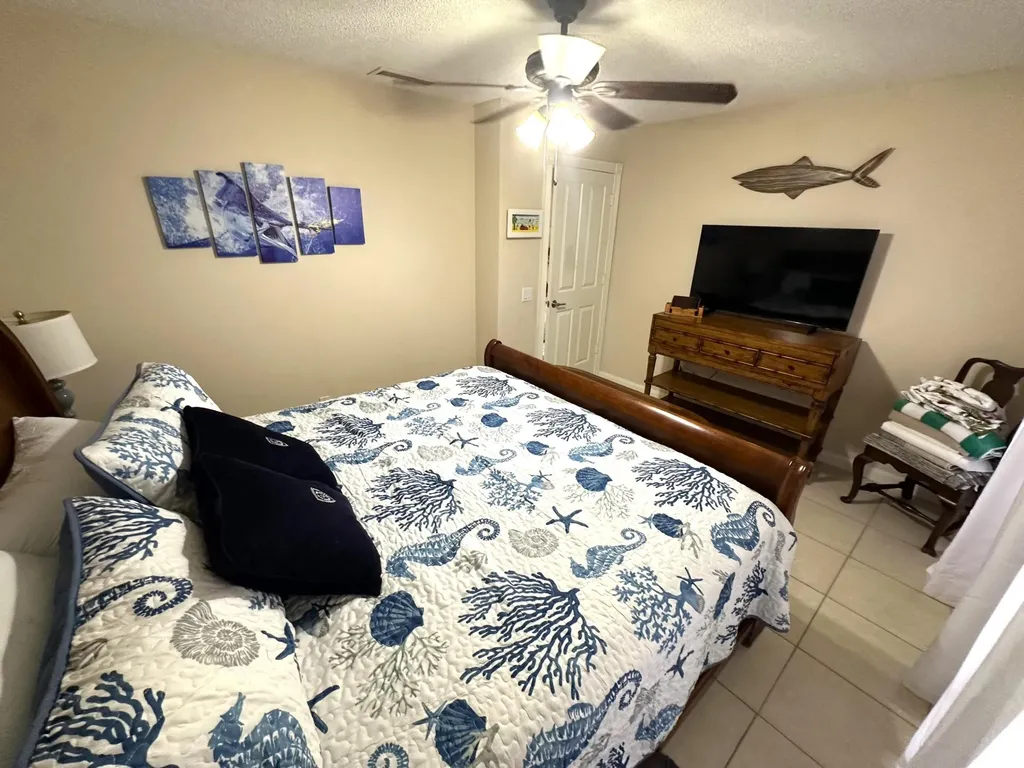 1702 Silverleaf Oak Court Palm Beach Gardens FL 33410