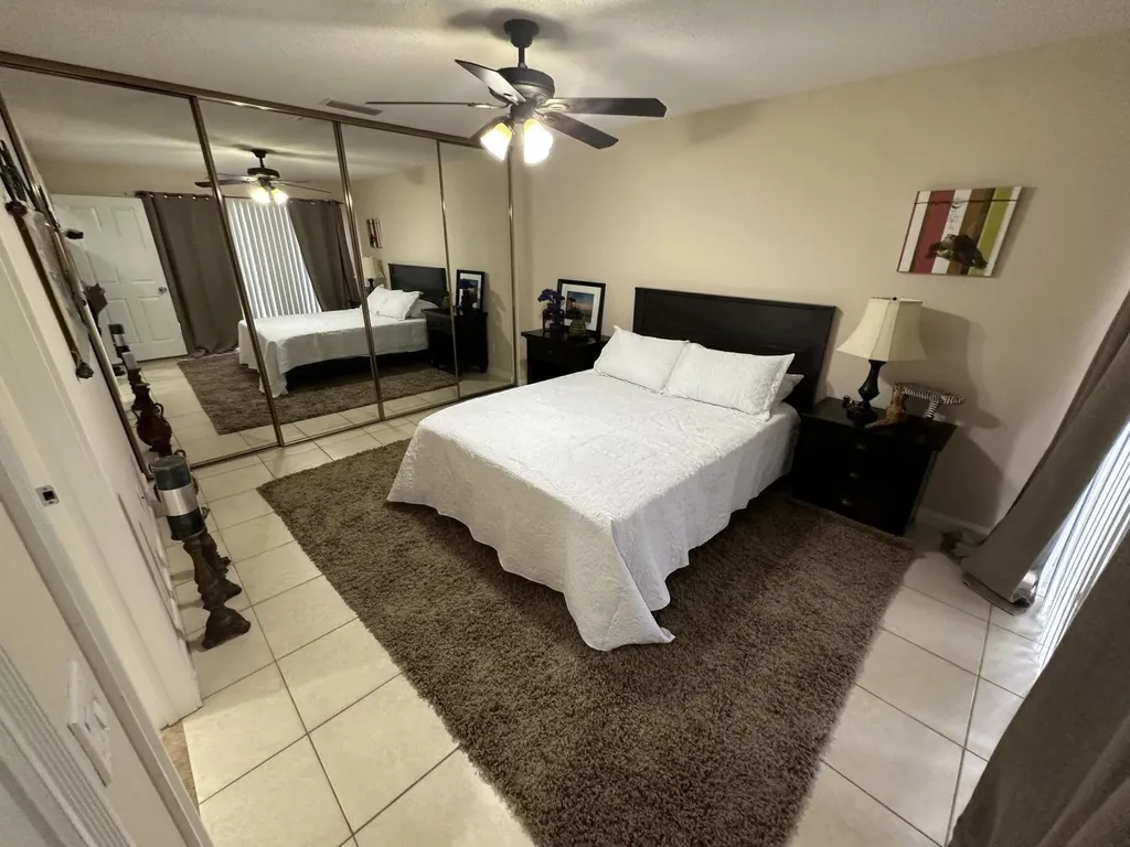 1702 Silverleaf Oak Court Palm Beach Gardens FL 33410