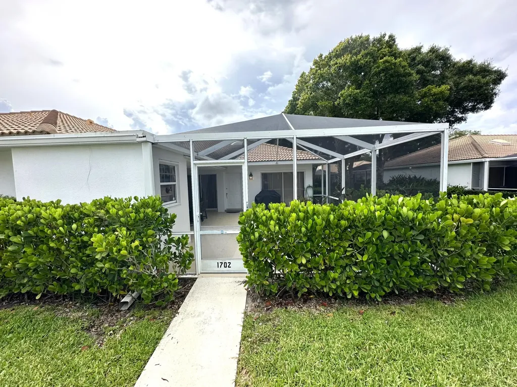 1702 Silverleaf Oak Court Palm Beach Gardens FL 33410