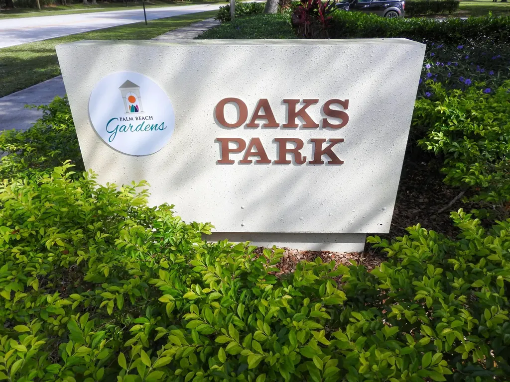 1702 Silverleaf Oak Court Palm Beach Gardens FL 33410
