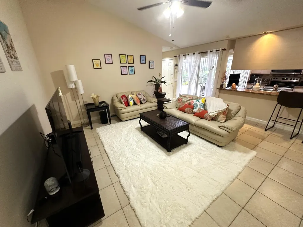 1702 Silverleaf Oak Court Palm Beach Gardens FL 33410