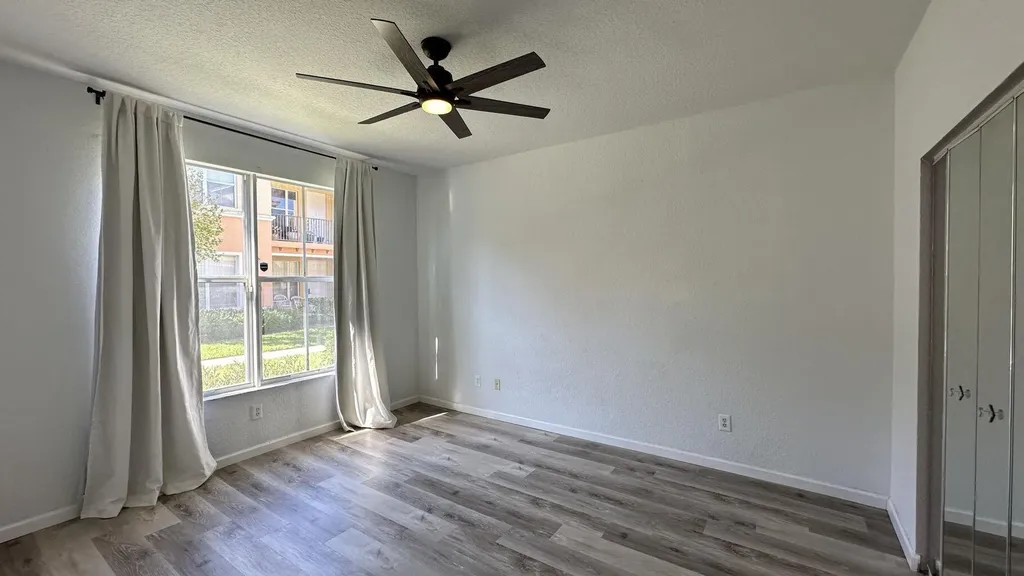 3549 Forest Hill Boulevard Palm Springs FL 33406