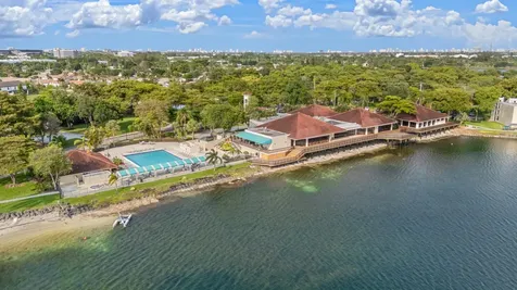 112 Lake Emerald Drive Oakland Park FL 33309