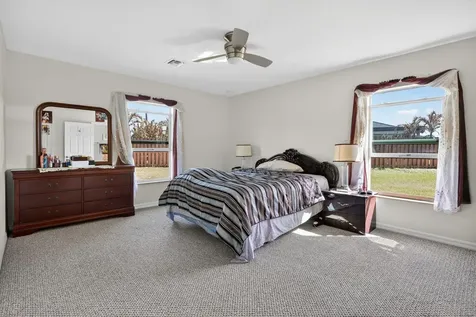 6217 NW Gatun Court Port St Lucie FL 34986