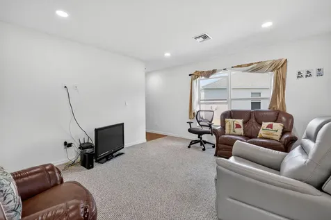 6217 NW Gatun Court Port St Lucie FL 34986