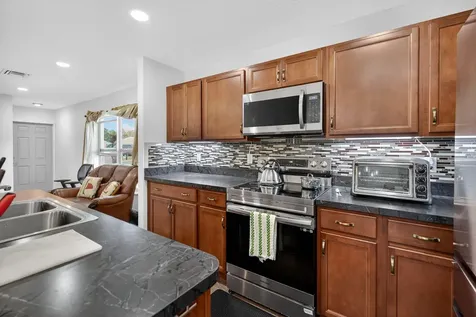6217 NW Gatun Court Port St Lucie FL 34986