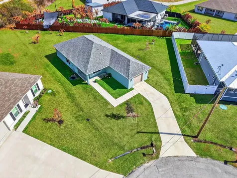 6217 NW Gatun Court Port St Lucie FL 34986