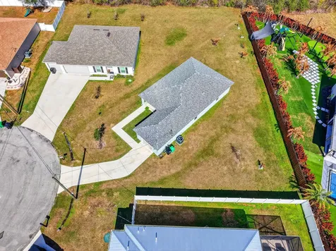 6217 NW Gatun Court Port St Lucie FL 34986