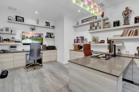 5789 Hamilton Way Boca Raton FL 33496
