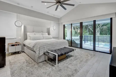 5789 Hamilton Way Boca Raton FL 33496