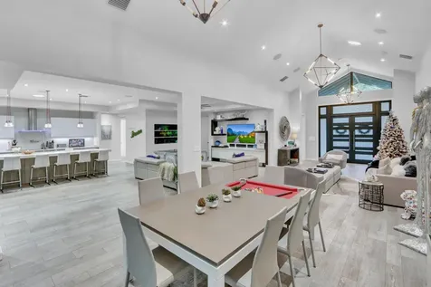 5789 Hamilton Way Boca Raton FL 33496