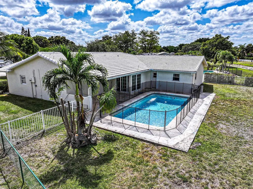 1329 NW 84th Drive NW Coral Springs FL 33071