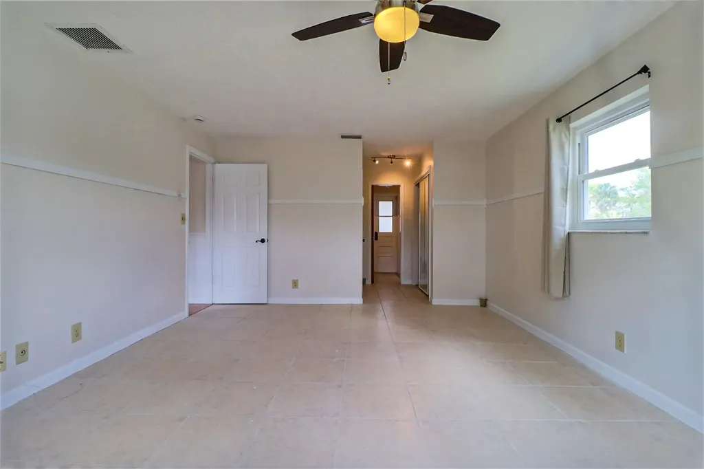 1329 NW 84th Drive NW Coral Springs FL 33071