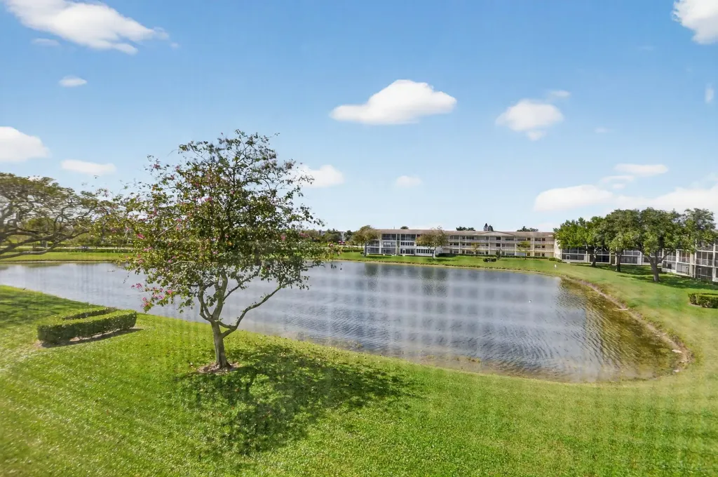 116 Preston C Boca Raton FL 33434