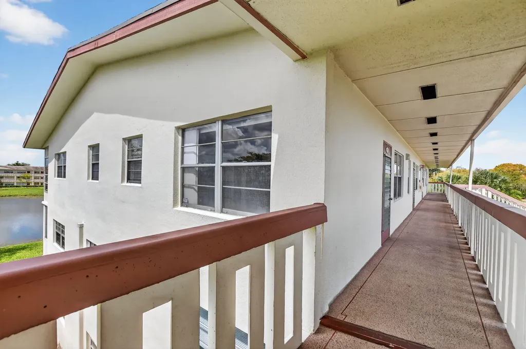 116 Preston C Boca Raton FL 33434