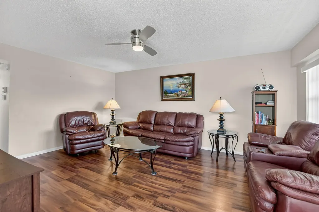 116 Preston C Boca Raton FL 33434