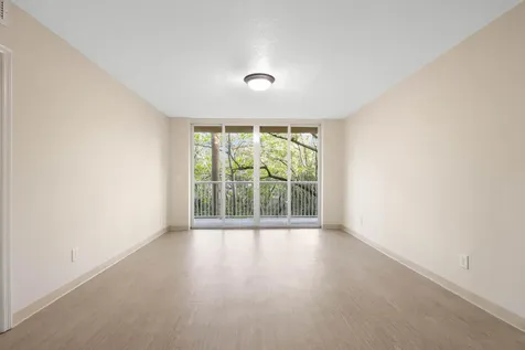 529 E Sheridan Street Dania Beach FL 33004