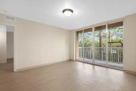 529 E Sheridan Street Dania Beach FL 33004