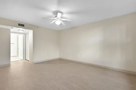 529 E Sheridan Street Dania Beach FL 33004