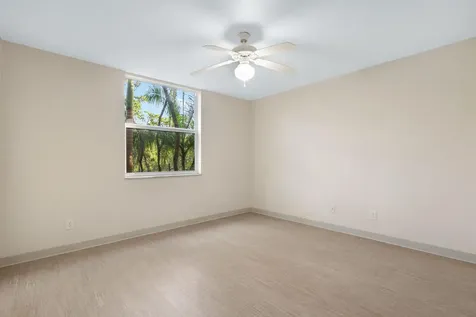 529 E Sheridan Street Dania Beach FL 33004