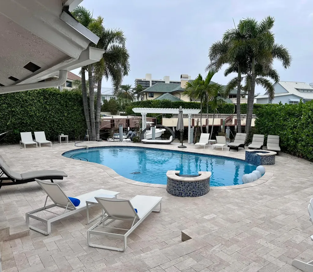 3001 Jasmine Court Delray Beach FL 33483