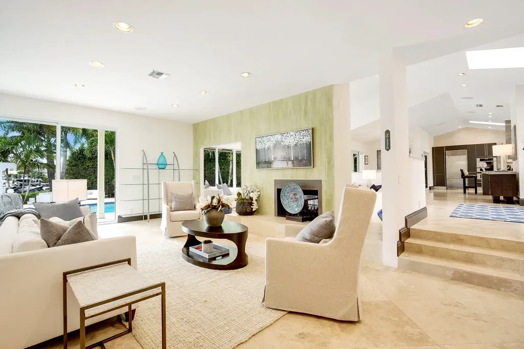 3001 Jasmine Court Delray Beach FL 33483