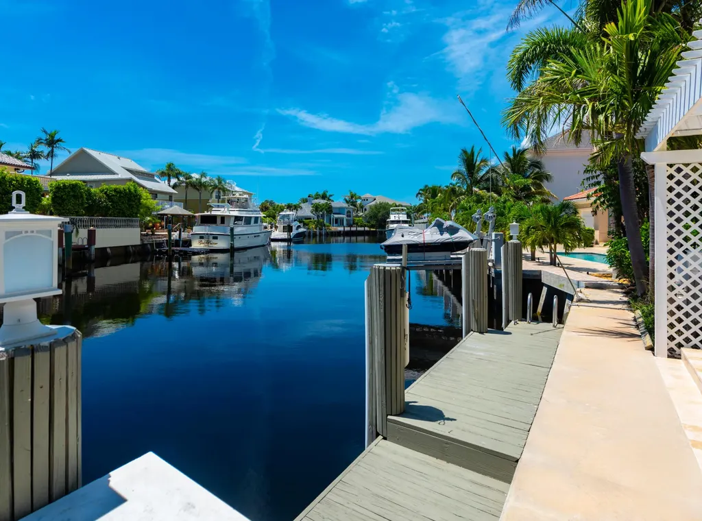 3001 Jasmine Court Delray Beach FL 33483