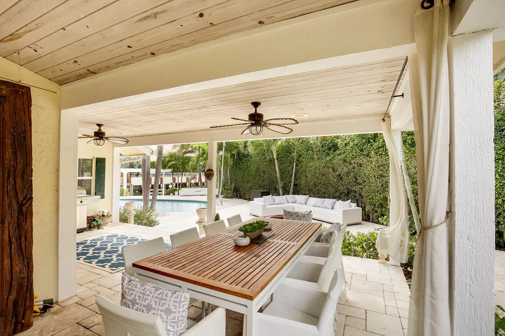 3001 Jasmine Court Delray Beach FL 33483