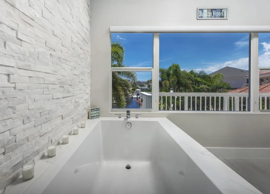3001 Jasmine Court Delray Beach FL 33483