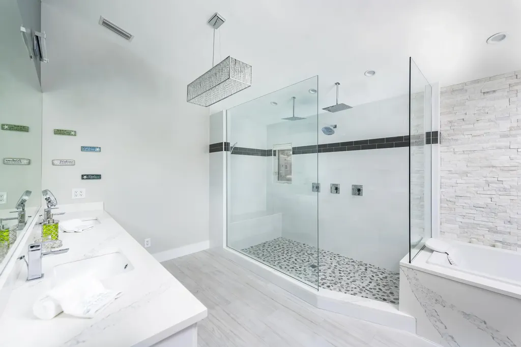 3001 Jasmine Court Delray Beach FL 33483
