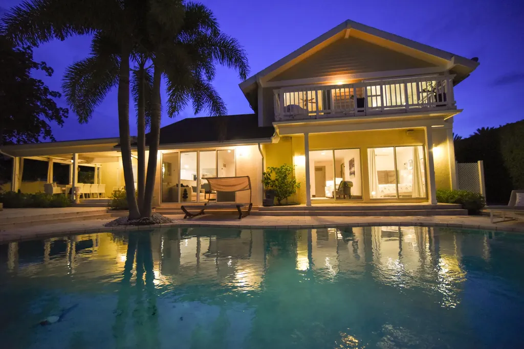3001 Jasmine Court Delray Beach FL 33483