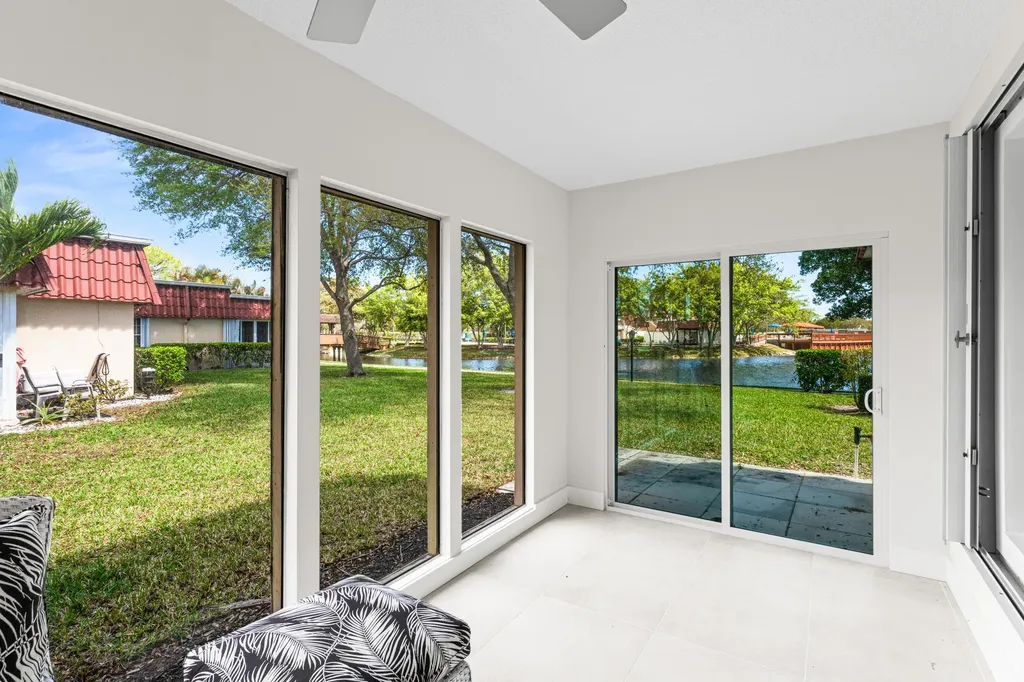 733 Nantucket Circle Lake Worth FL 33467