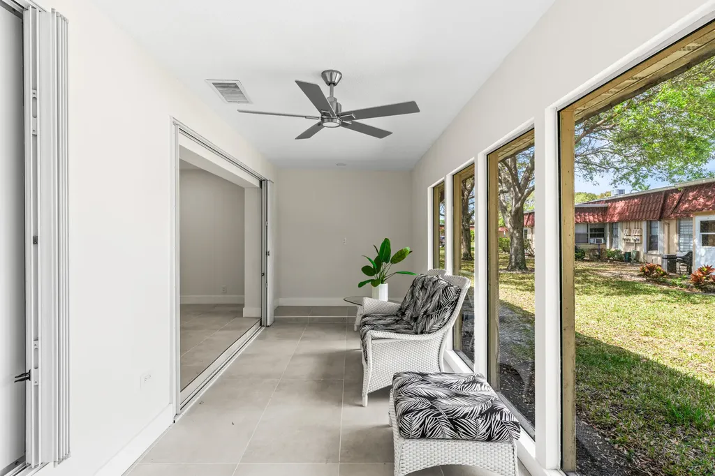 733 Nantucket Circle Lake Worth FL 33467