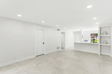 733 Nantucket Circle Lake Worth FL 33467