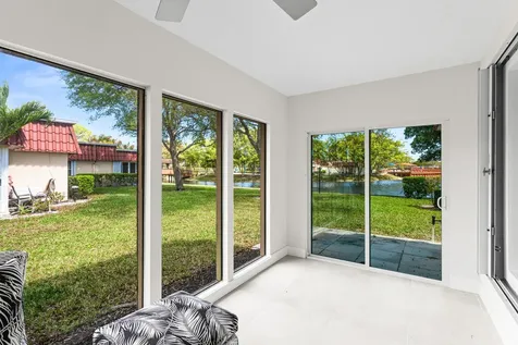 733 Nantucket Circle Lake Worth FL 33467