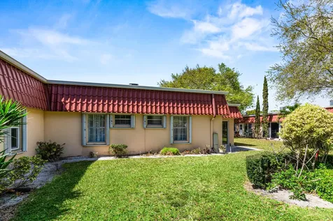 733 Nantucket Circle Lake Worth FL 33467