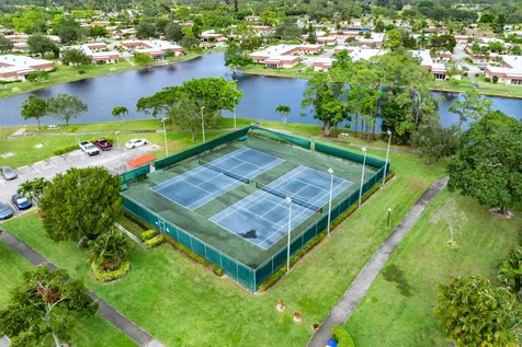 733 Nantucket Circle Lake Worth FL 33467