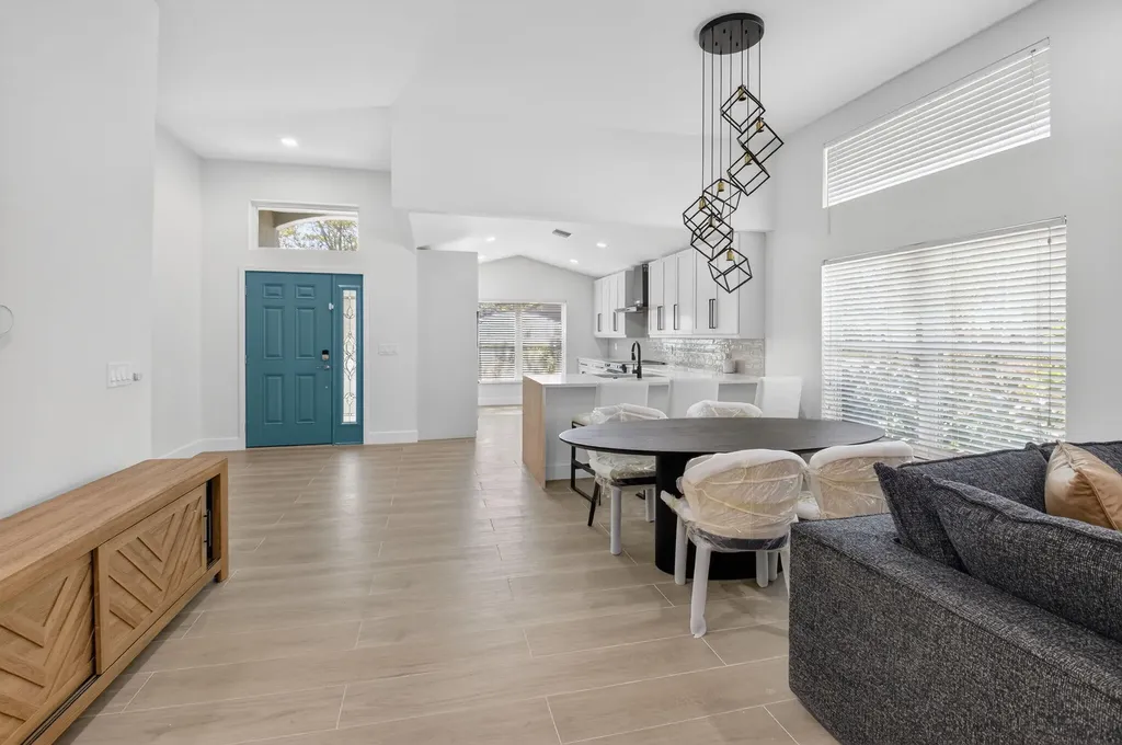 1095 Anchor Point Delray Beach FL 33444