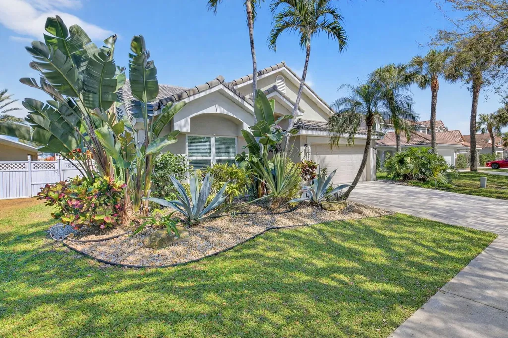 1095 Anchor Point Delray Beach FL 33444